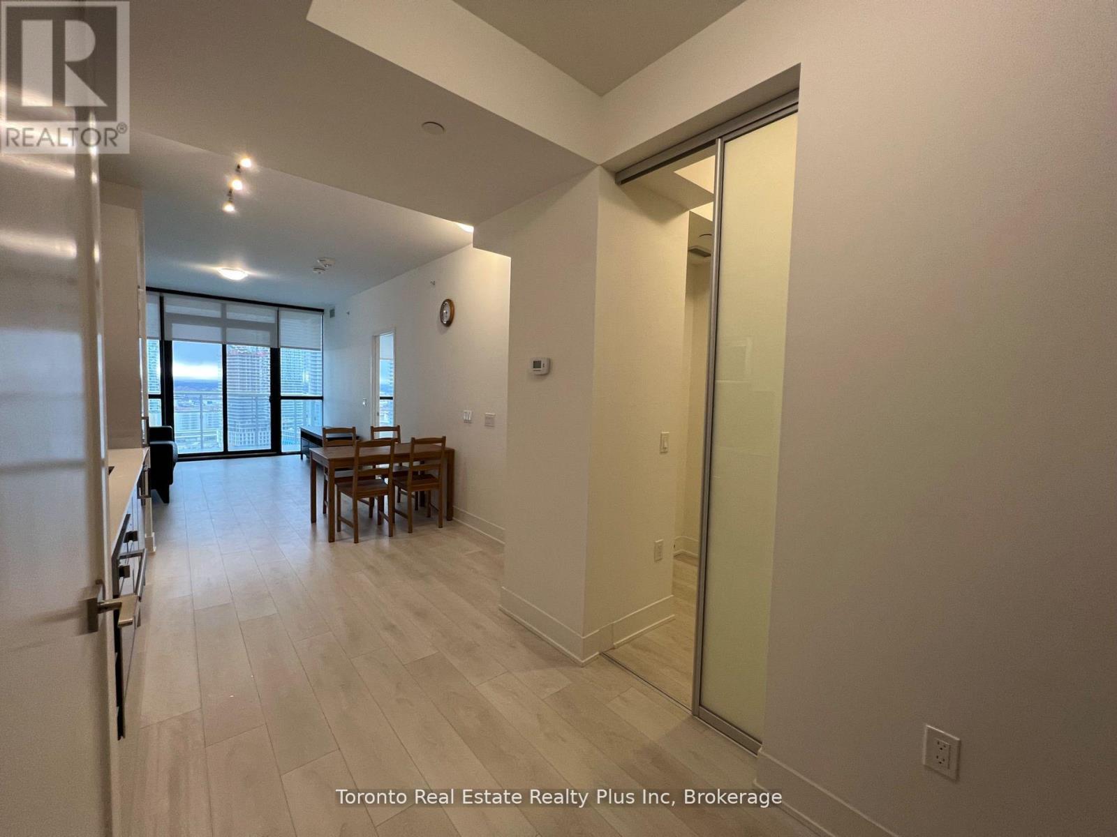 2106 - 2908 Highway 7 Road W, Vaughan, Ontario  L4K 0K5 - Photo 26 - N12734036