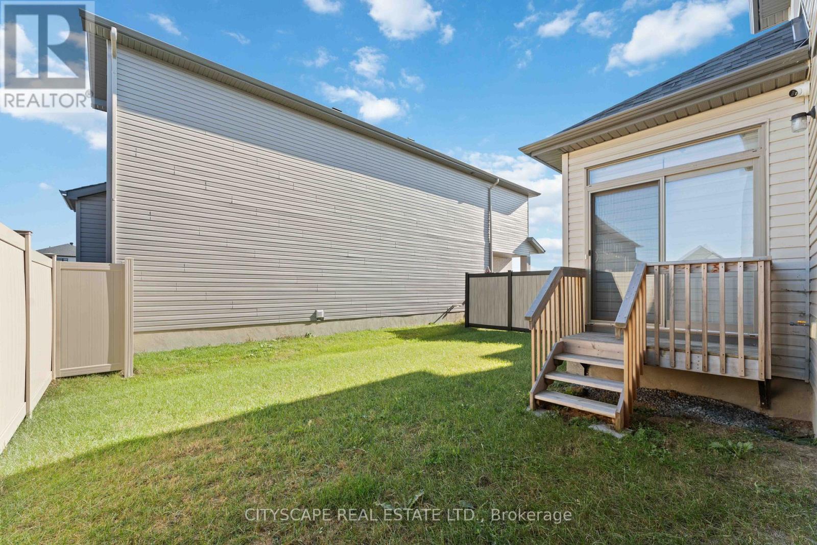 617 Kenabeek Terrace, Ottawa, Ontario  K4M 0B3 - Photo 47 - X12733490