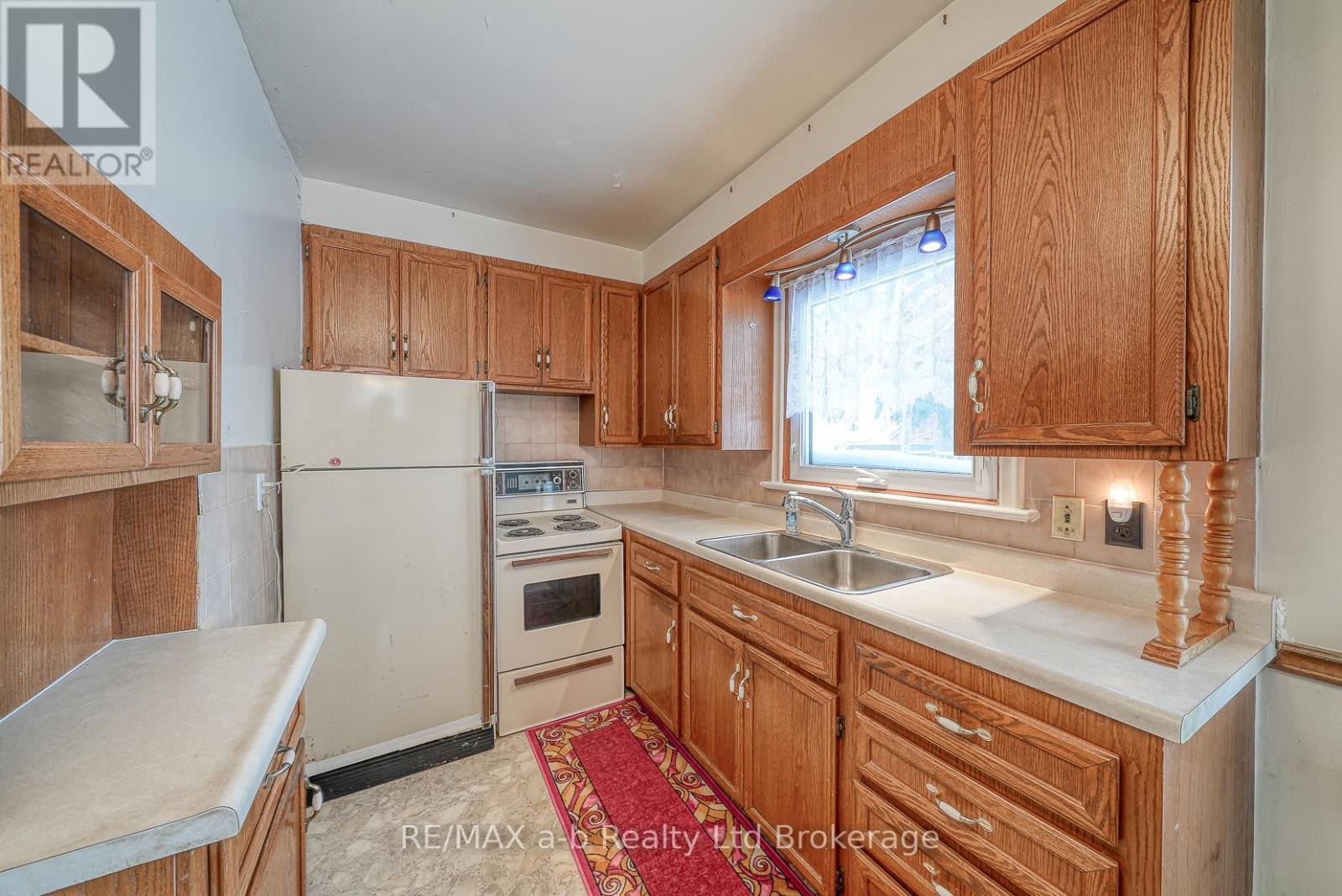 4 Dufferin Street, Ingersoll, Ontario  N5C 2E3 - Photo 20 - X12734016