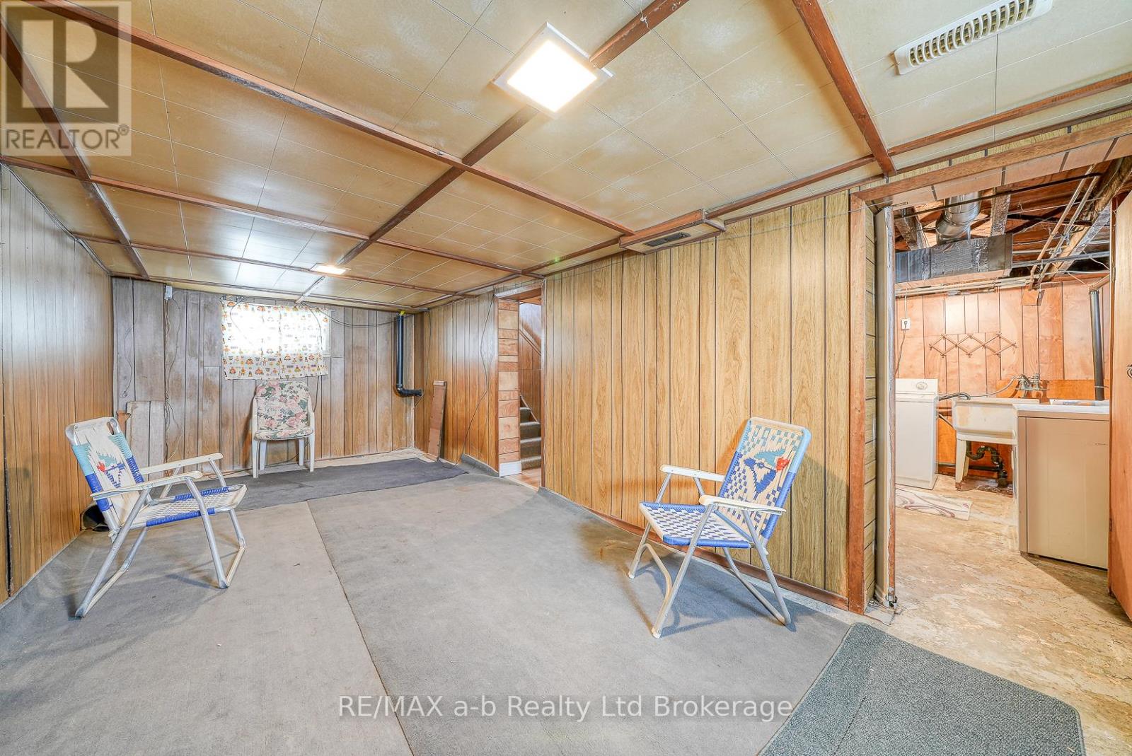 4 Dufferin Street, Ingersoll, Ontario  N5C 2E3 - Photo 33 - X12734016