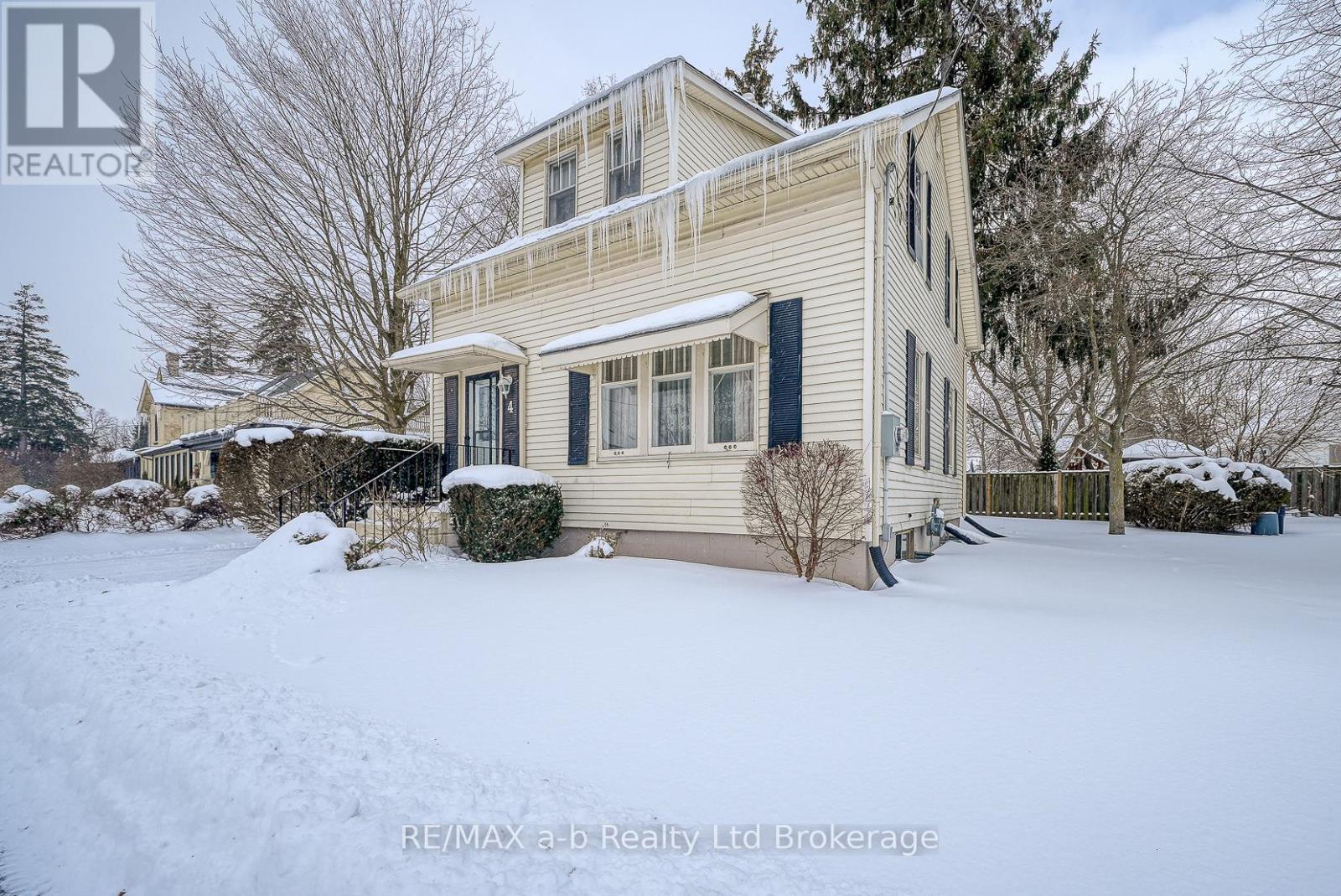 4 Dufferin Street, Ingersoll, Ontario  N5C 2E3 - Photo 4 - X12734016