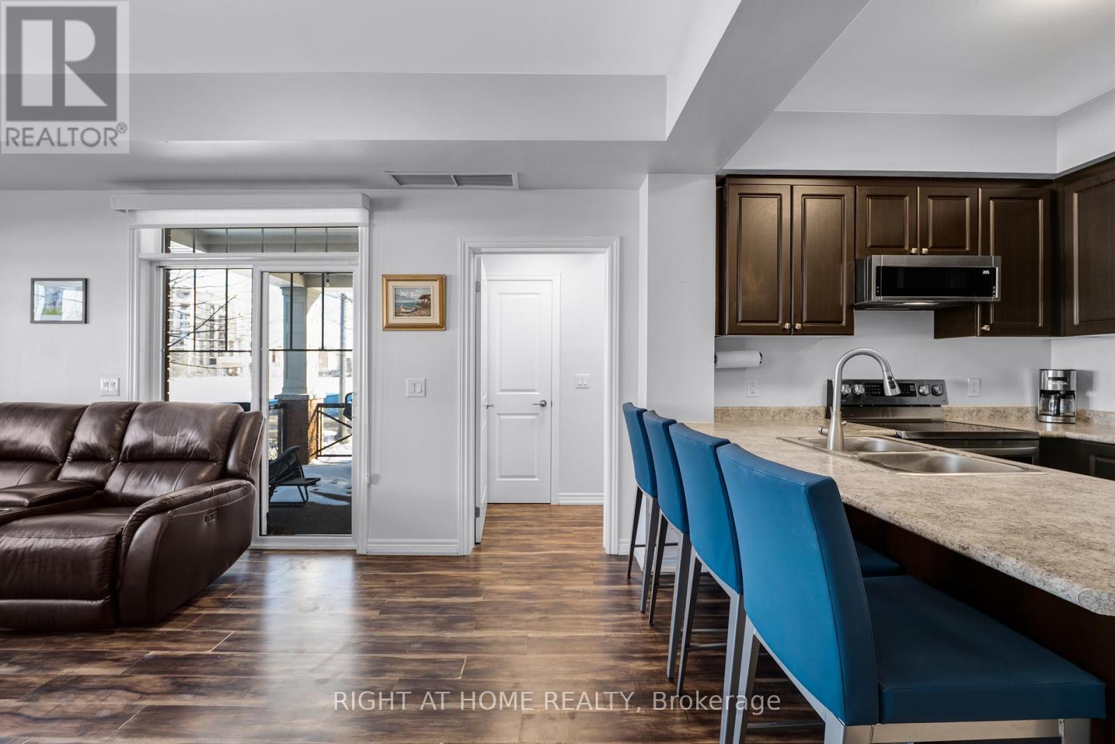 101 - 277 Gatwick Drive, Oakville, Ontario  L6H 0K7 - Photo 26 - W12734020