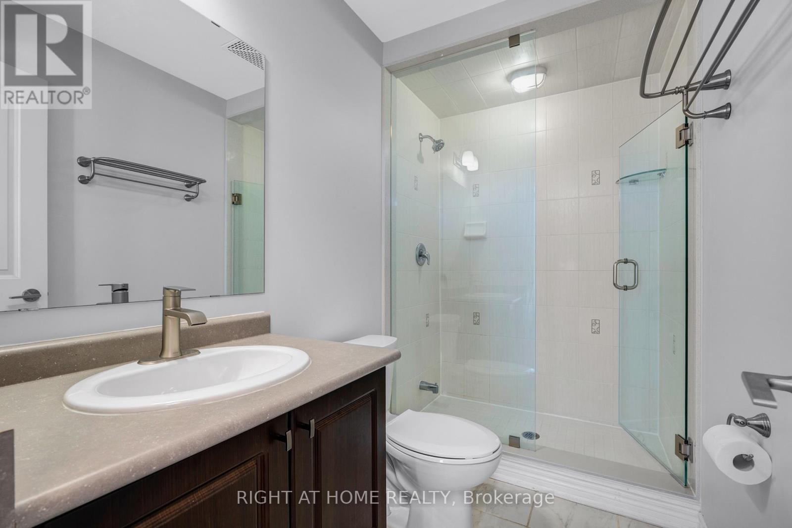 101 - 277 Gatwick Drive, Oakville, Ontario  L6H 0K7 - Photo 7 - W12734020