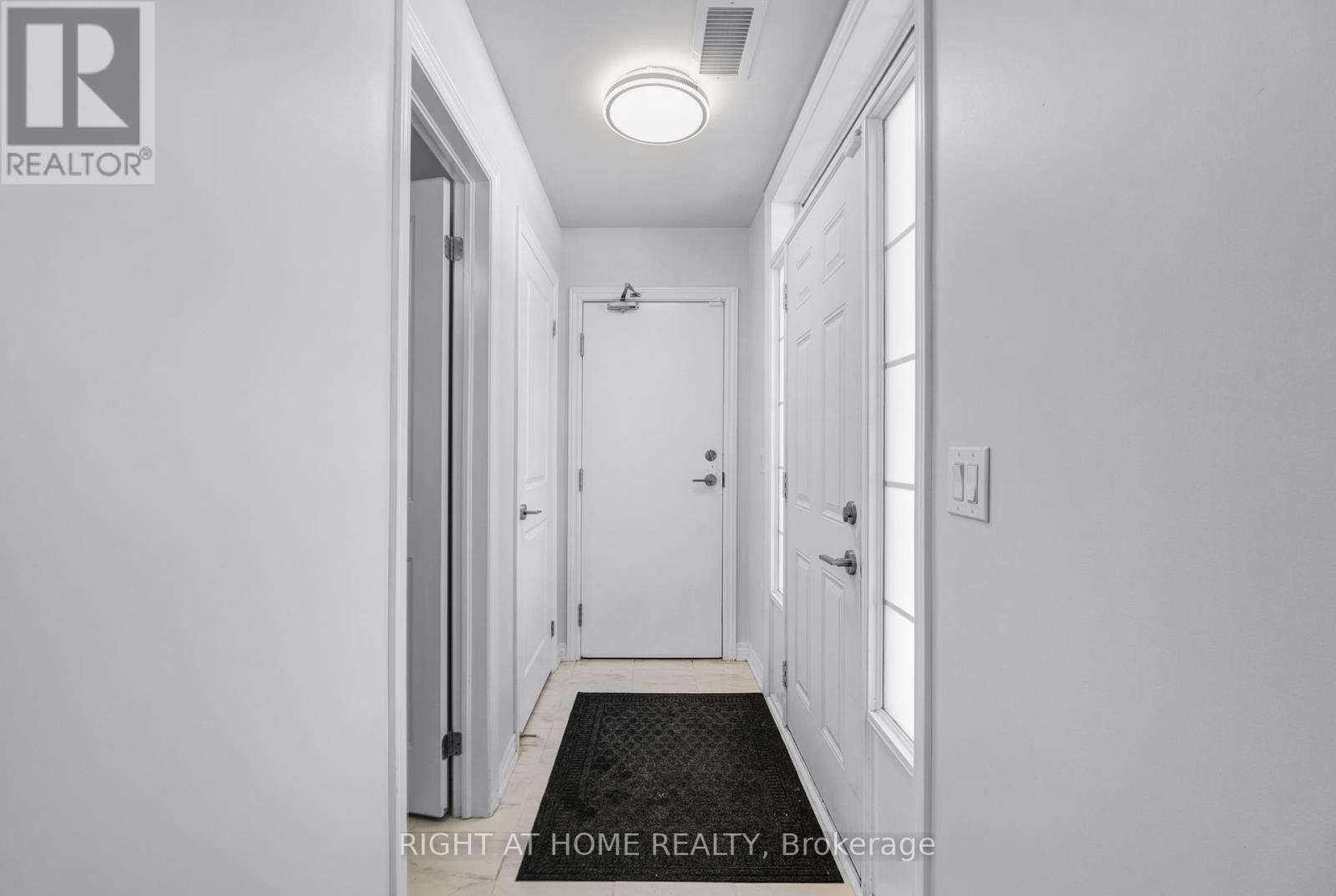 101 - 277 Gatwick Drive, Oakville, Ontario  L6H 0K7 - Photo 8 - W12734020