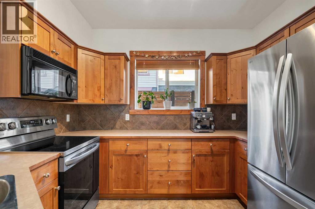 201, 85 Dyrgas Gate, Canmore, Alberta  T1W 3L1 - Photo 12 - A2281521