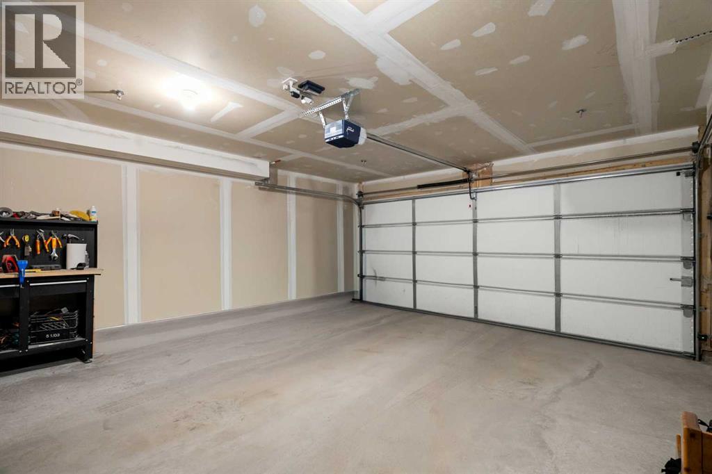 201, 85 Dyrgas Gate, Canmore, Alberta  T1W 3L1 - Photo 33 - A2281521