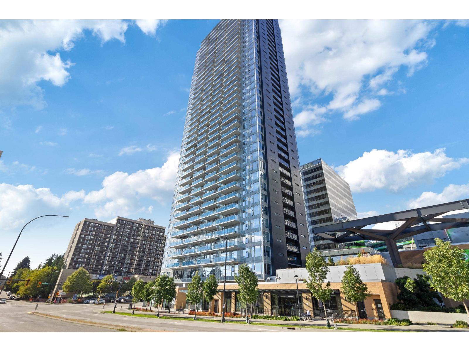 3412 13615 FRASER HIGHWAY, Surrey, British Columbia