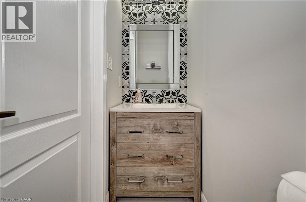 32 Weir Street, Cambridge, Ontario  N3C 0B9 - Photo 16 - 40801283