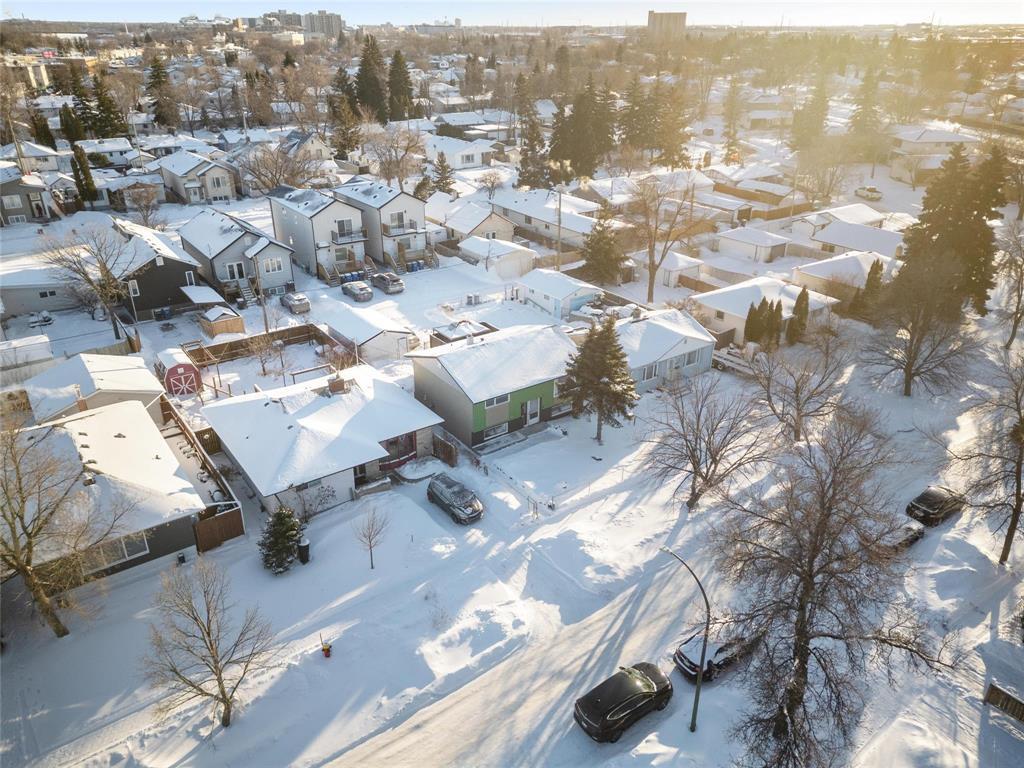 1016 Radisson Avenue, Winnipeg, Manitoba R3T 1R4 - Photo 19 - 202601623