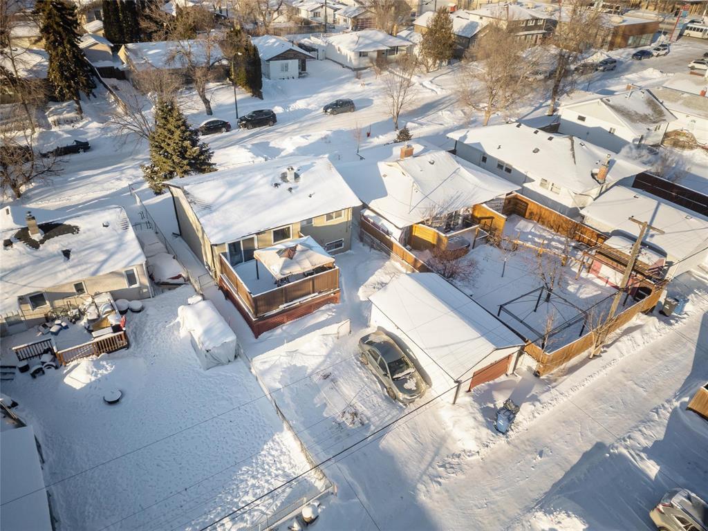 1016 Radisson Avenue, Winnipeg, Manitoba R3T 1R4 - Photo 21 - 202601623