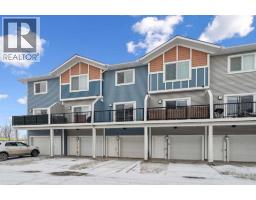 3 Stonehouse Crescent NW, High River, Alberta