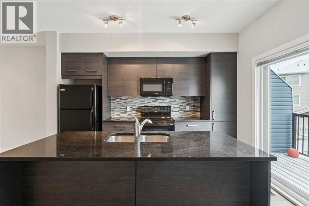 3 Stonehouse Crescent Nw, High River, Alberta  T1V 1G1 - Photo 10 - A2247098