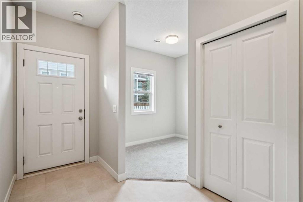 3 Stonehouse Crescent Nw, High River, Alberta  T1V 1G1 - Photo 4 - A2247098