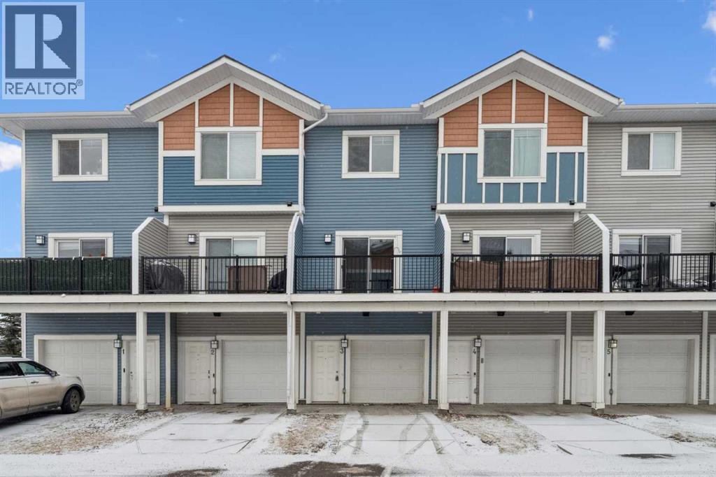 3 Stonehouse Crescent Nw, High River, Alberta  T1V 1G1 - Photo 2 - A2247098