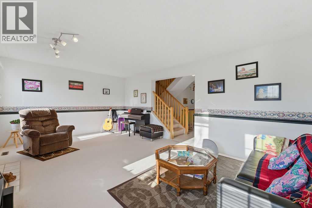 603 Citadel Terrace Nw, Calgary, Alberta  T3G 3X3 - Photo 14 - A2281330