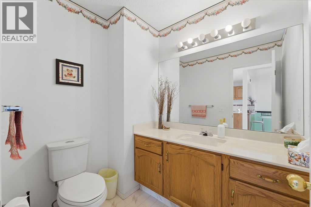 603 Citadel Terrace Nw, Calgary, Alberta  T3G 3X3 - Photo 10 - A2281330