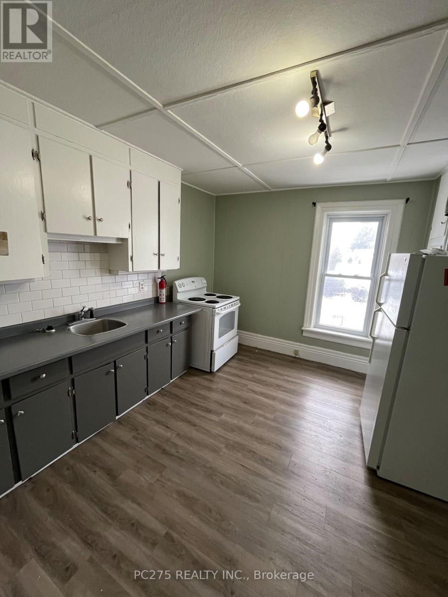 2 - 55-57 Broadway Street, Lambton Shores, Ontario  N0N 1J0 - Photo 5 - X12734094