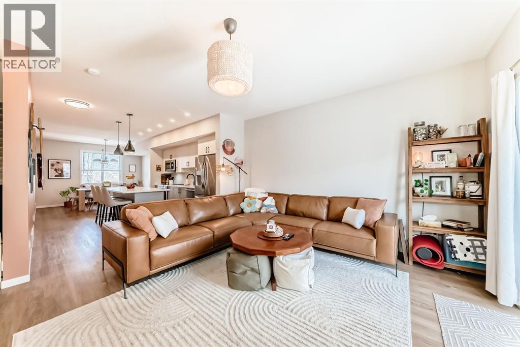 646 Copperstone Manor Se, Calgary, Alberta  T2Z 5G5 - Photo 5 - A2281833