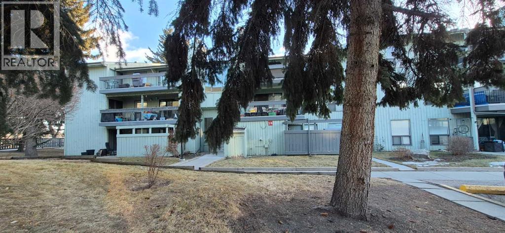 318, 10120 Brookpark Boulevard Sw, Calgary, Alberta  T2W 3G3 - Photo 1 - A2281973