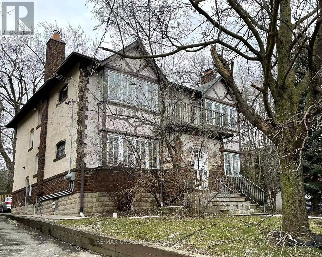 MAIN - 65 LAWRENCE AVENUE E, Toronto, Ontario