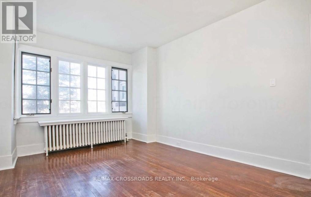 Main - 65 Lawrence Avenue E, Toronto, Ontario  M4N 1S5 - Photo 13 - C12734056