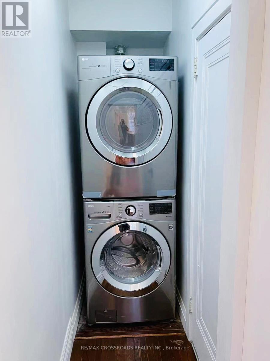 Main - 65 Lawrence Avenue E, Toronto, Ontario  M4N 1S5 - Photo 18 - C12734056