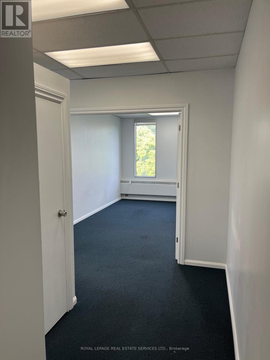 406 - 3335 Yonge Street, Toronto, Ontario  M4N 2M1 - Photo 2 - C12734086