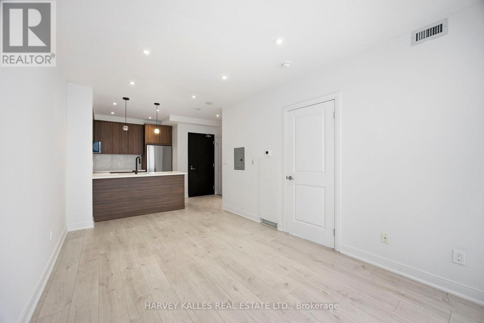 1803 - 18 Yorkville Avenue, Toronto, Ontario  M4W 3Y8 - Photo 13 - C12734090