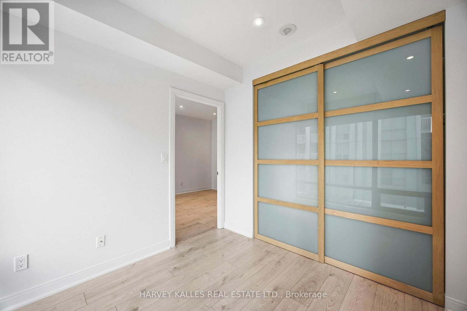 1803 - 18 Yorkville Avenue, Toronto, Ontario  M4W 3Y8 - Photo 19 - C12734090