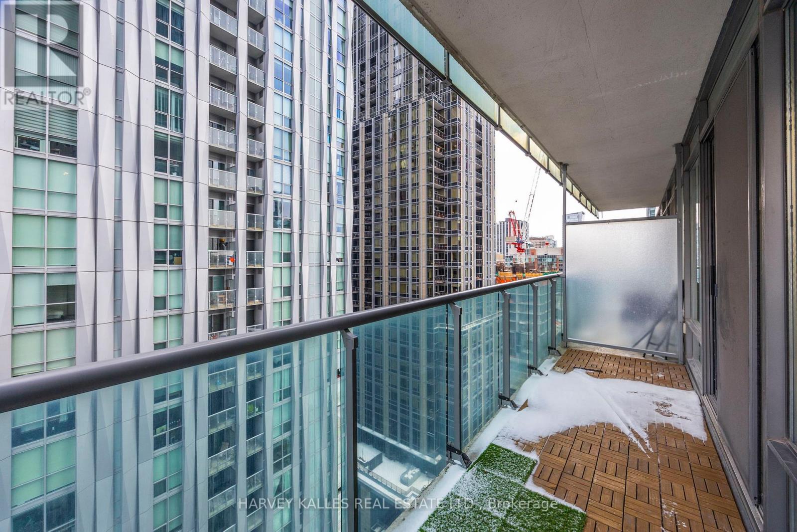 1803 - 18 Yorkville Avenue, Toronto, Ontario  M4W 3Y8 - Photo 24 - C12734090