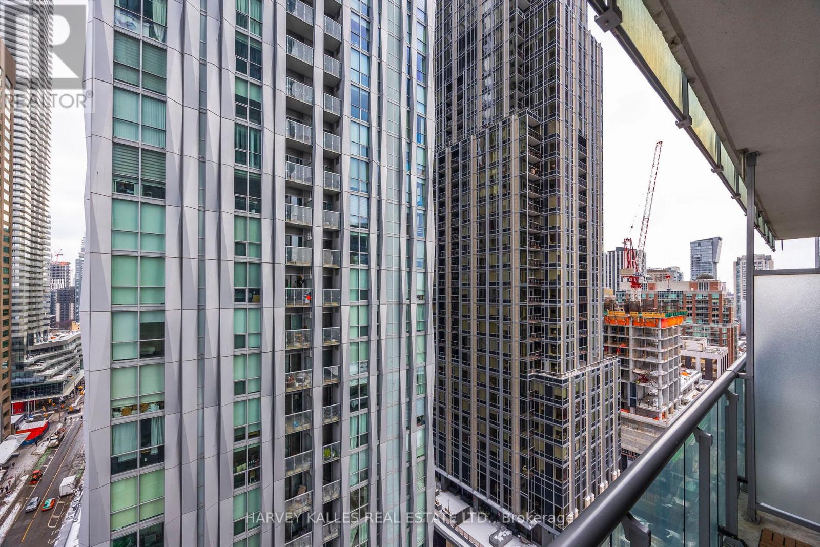 1803 - 18 Yorkville Avenue, Toronto, Ontario  M4W 3Y8 - Photo 26 - C12734090