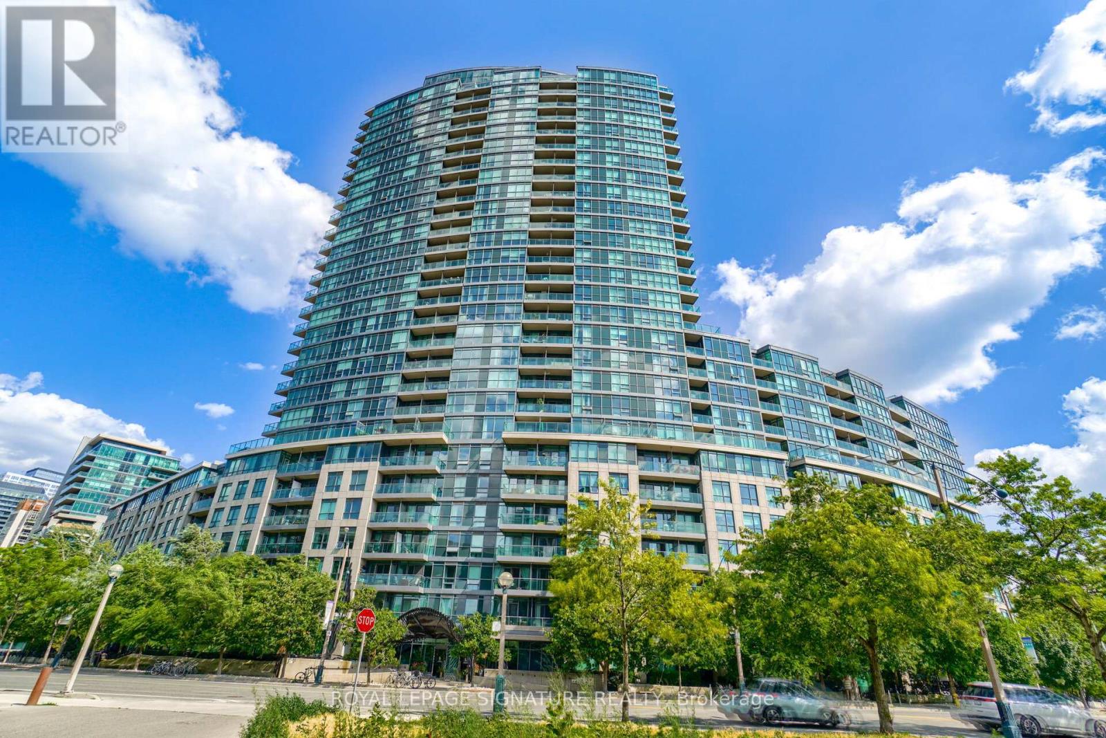 729 - 231 FORT YORK BOULEVARD, Toronto, Ontario
