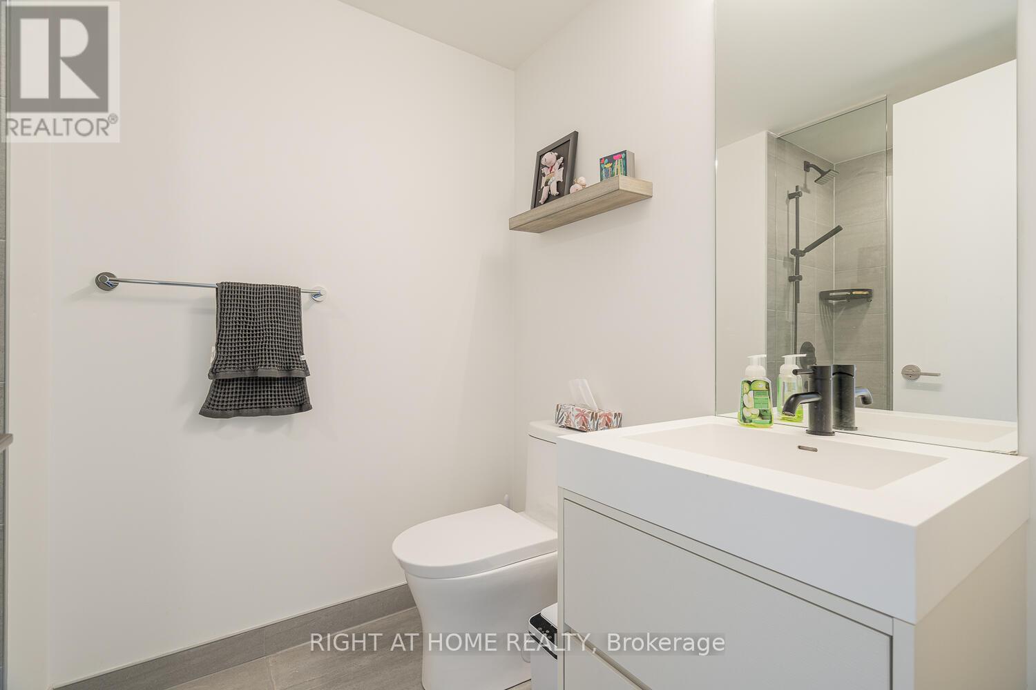 315 - 9 Tecumseth Street, Toronto, Ontario  M5V 0S5 - Photo 11 - C12734120