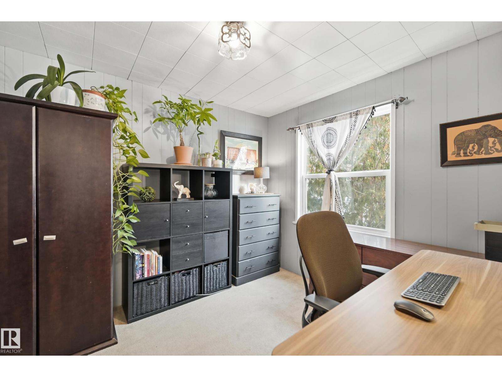 12408 89 St Nw, Edmonton, Alberta  T5B 3W9 - Photo 16 - E4471227