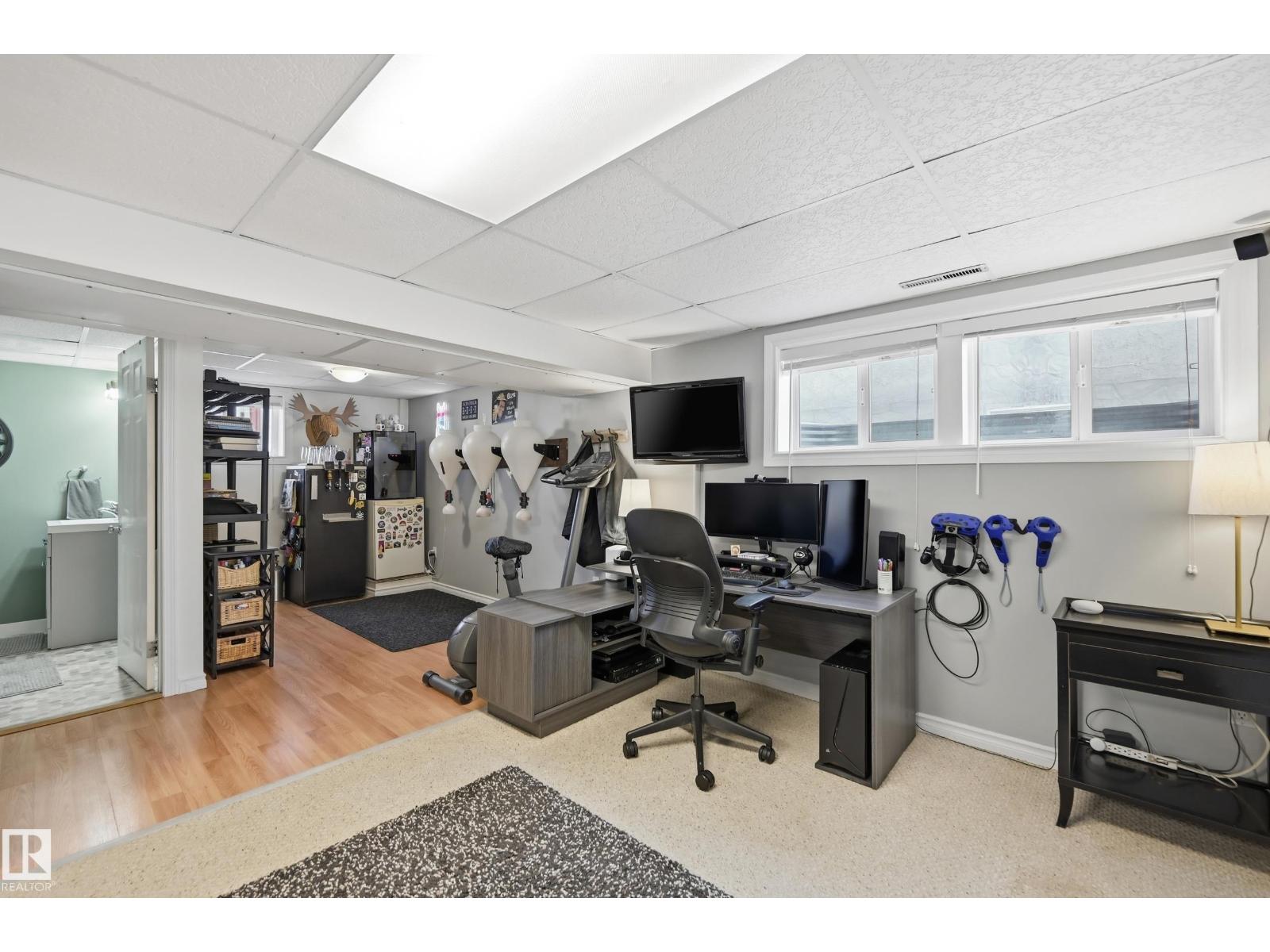 12408 89 St Nw, Edmonton, Alberta  T5B 3W9 - Photo 18 - E4471227