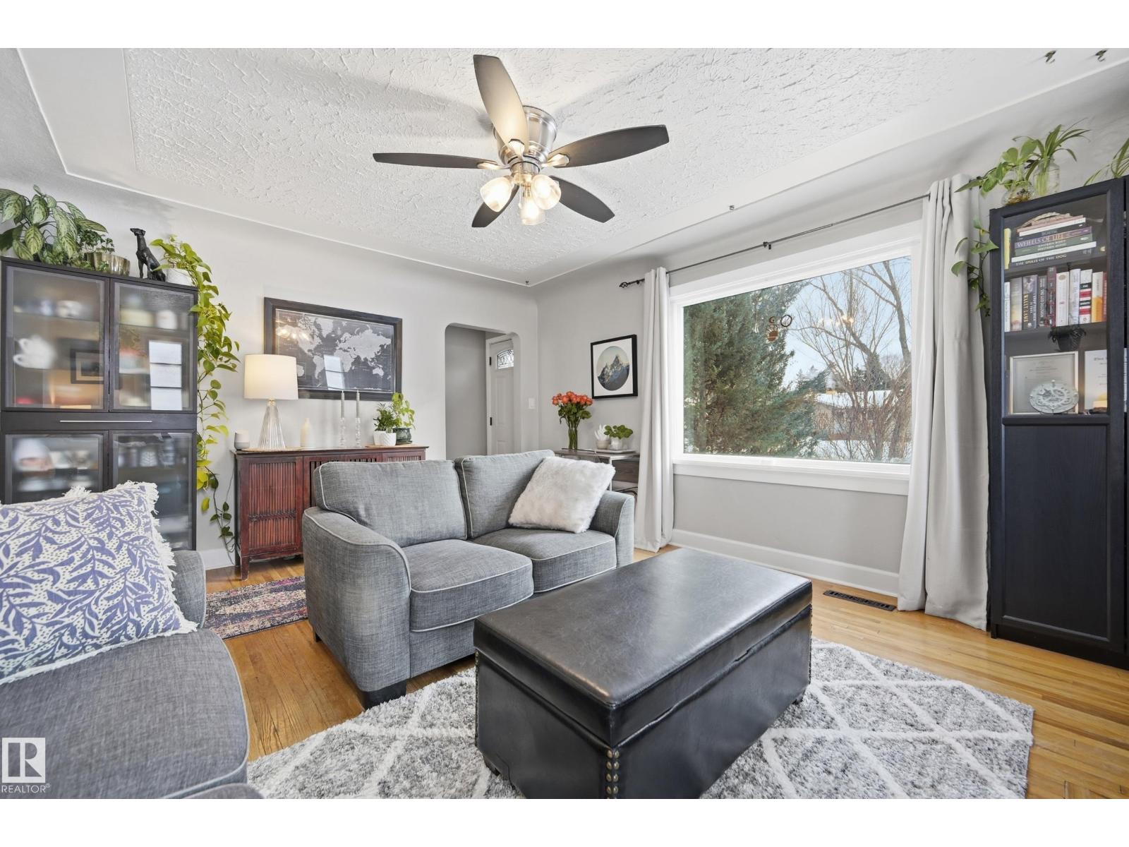 12408 89 St Nw, Edmonton, Alberta  T5B 3W9 - Photo 7 - E4471227