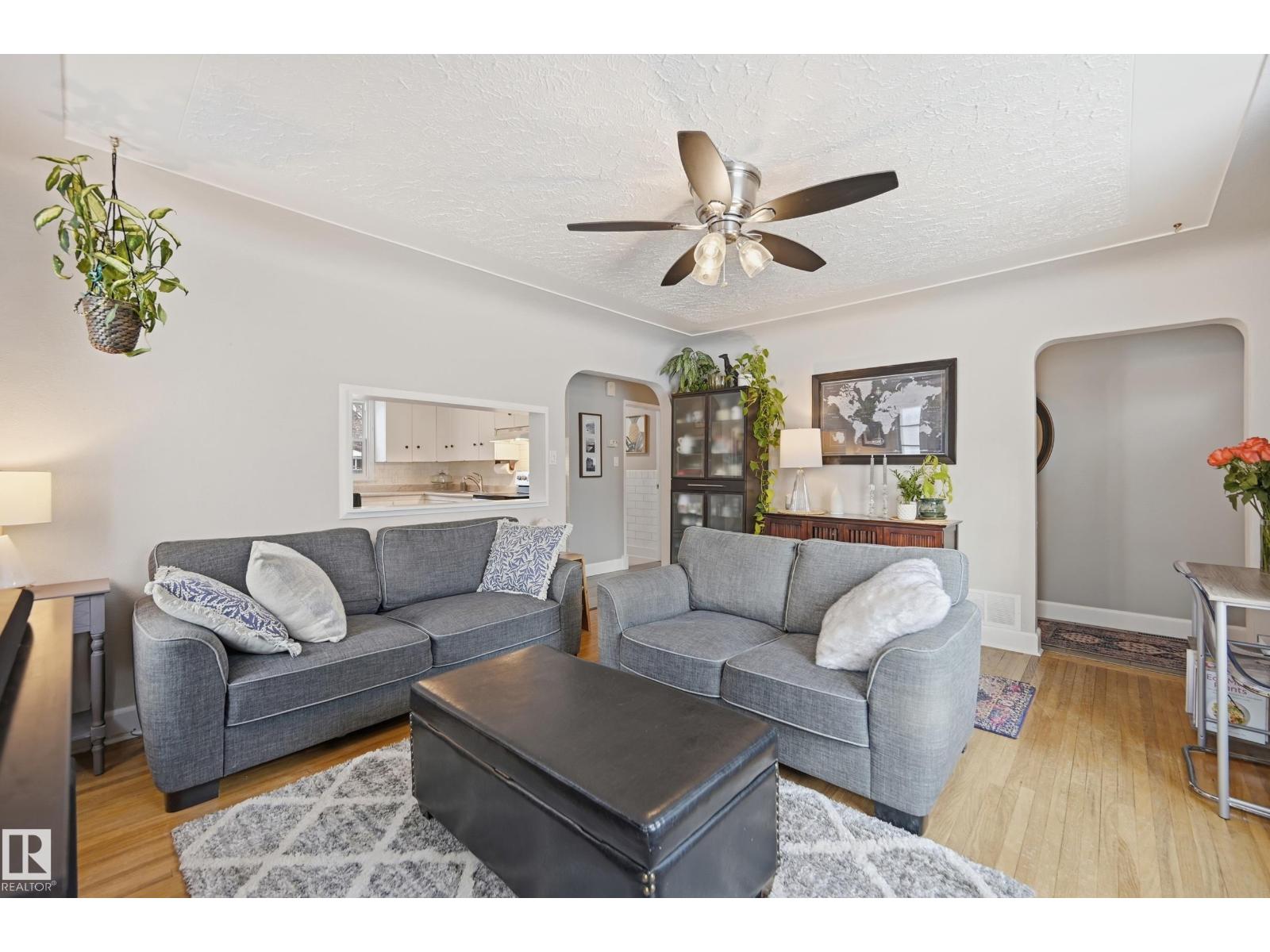 12408 89 St Nw, Edmonton, Alberta  T5B 3W9 - Photo 8 - E4471227