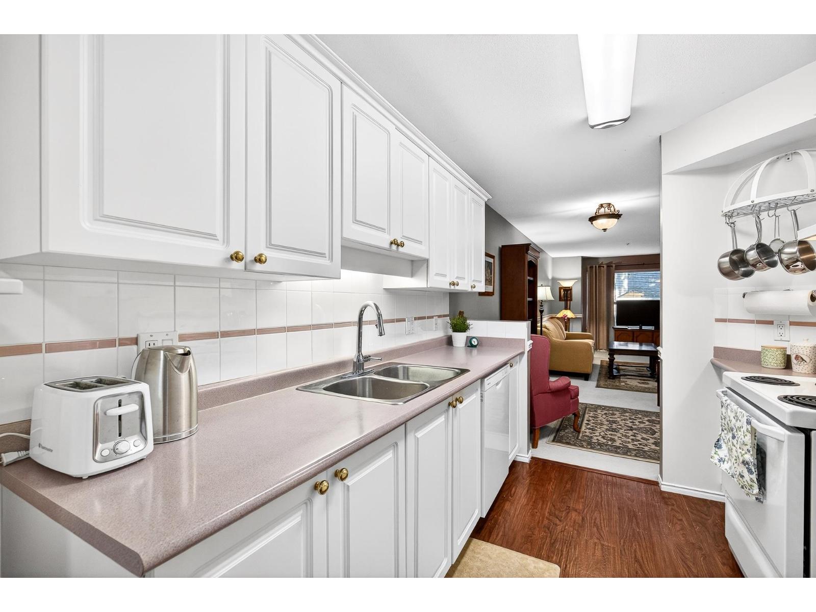 206 9018 208 Street, Langley, British Columbia  V1M 2Y8 - Photo 12 - R3083793