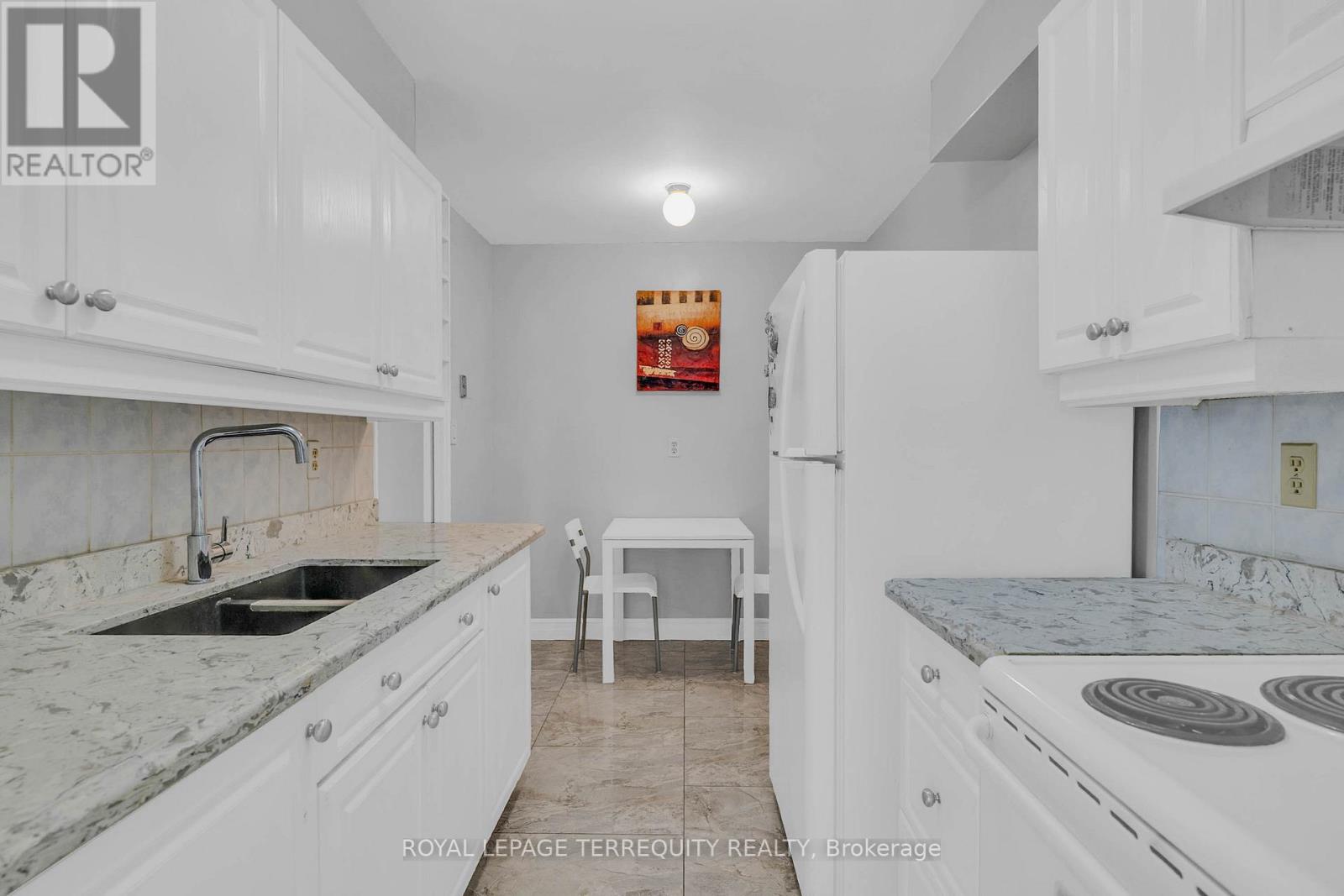 1703 - 1 Massey Square, Toronto, Ontario  M4C 5L4 - Photo 13 - E12734122