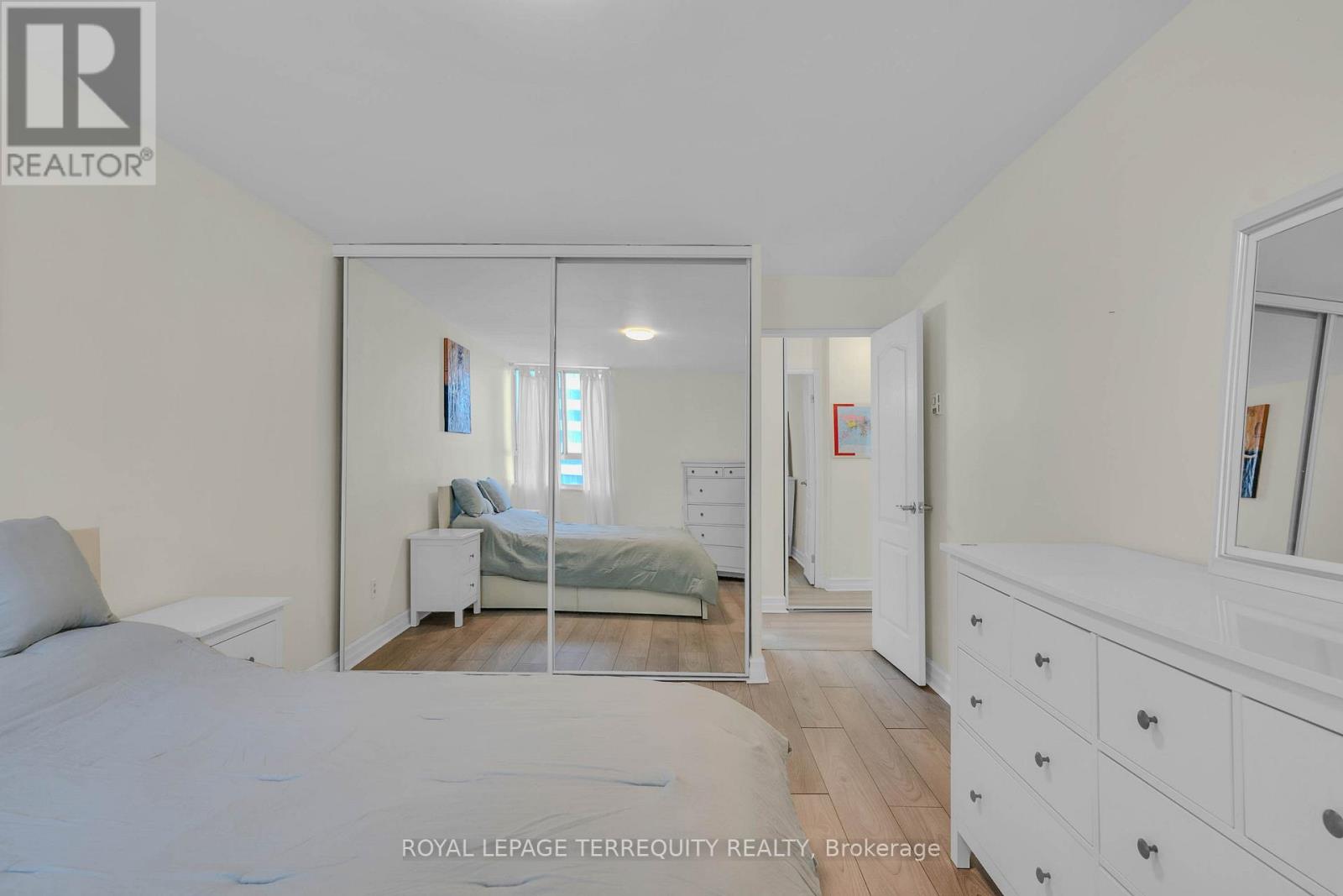 1703 - 1 Massey Square, Toronto, Ontario  M4C 5L4 - Photo 19 - E12734122