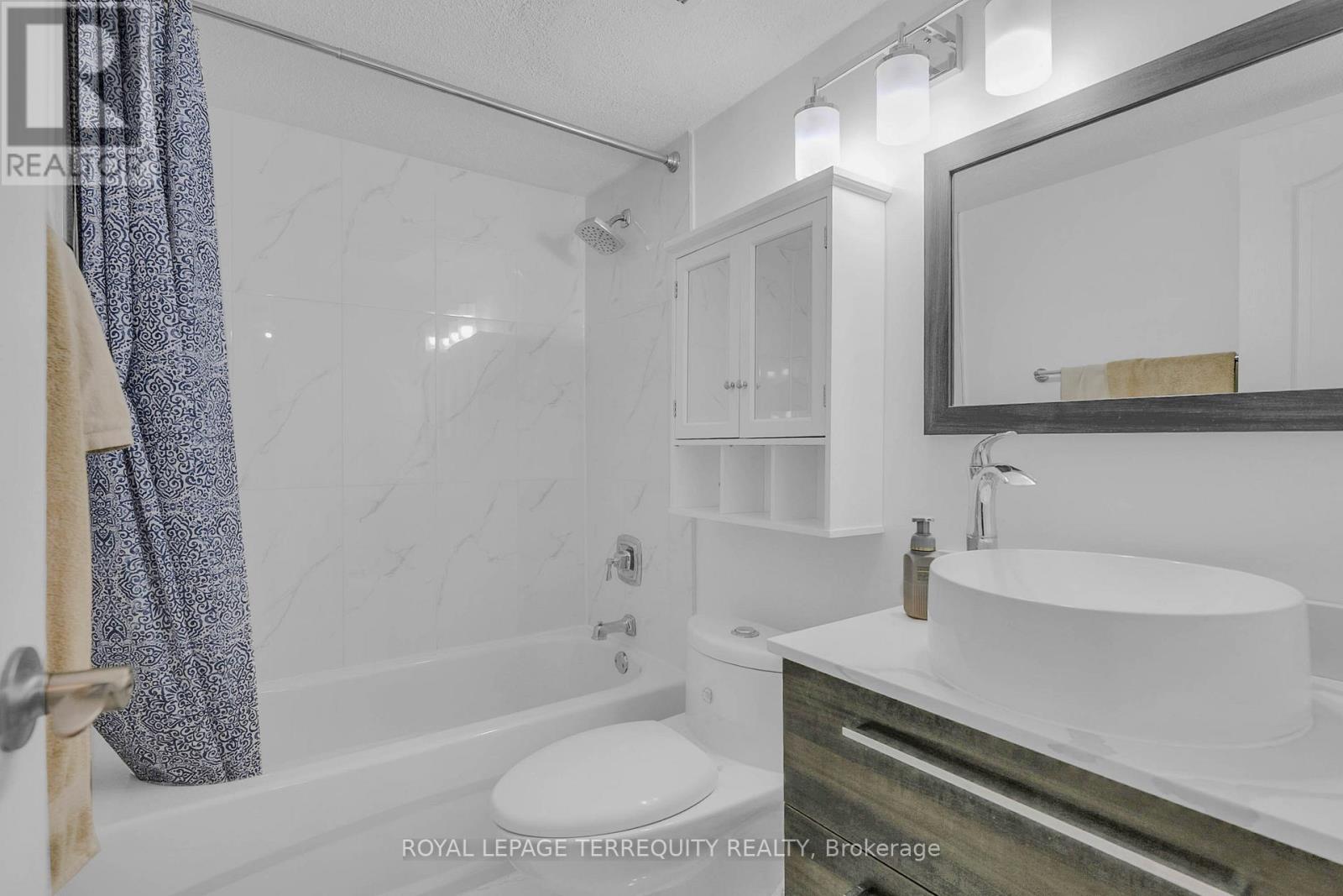 1703 - 1 Massey Square, Toronto, Ontario  M4C 5L4 - Photo 24 - E12734122