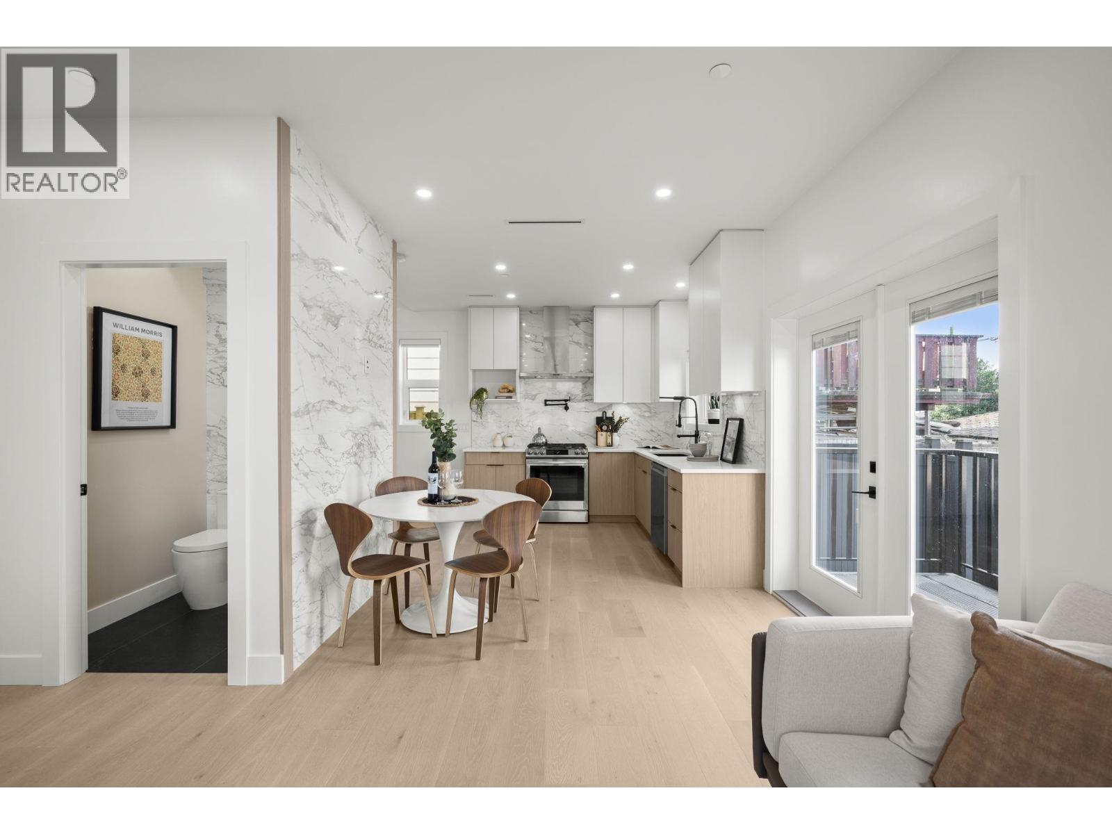 3192 E 23rd Avenue, Vancouver, British Columbia  V5R 2G5 - Photo 5 - R3083013