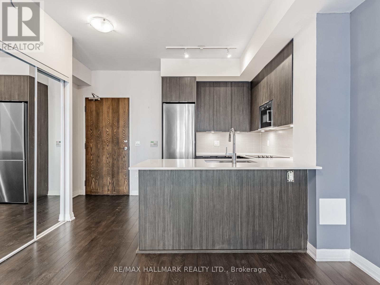 322 - 99 Eagle Rock Way, Vaughan, Ontario  L6A 5A7 - Photo 12 - N12734088