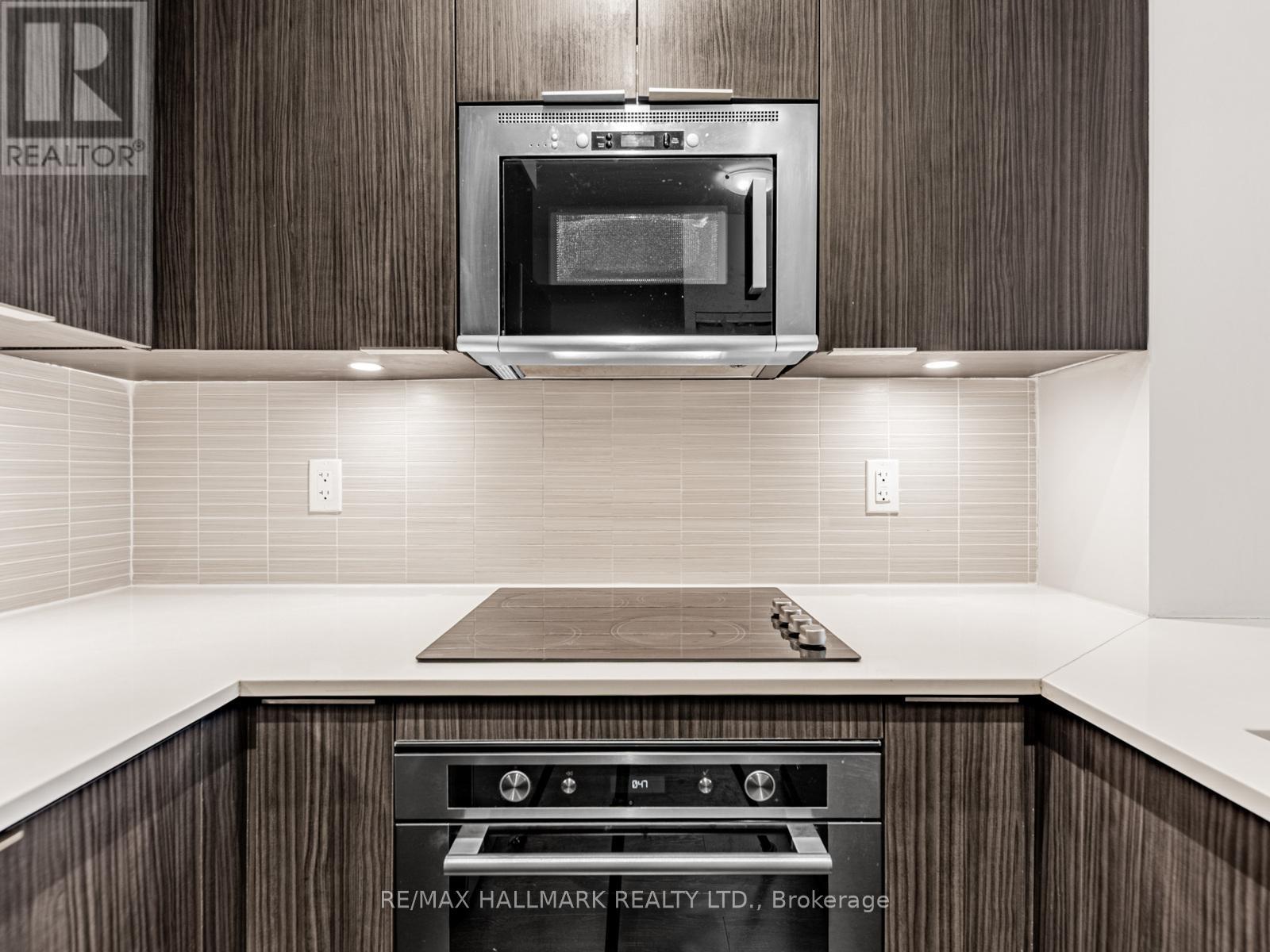 322 - 99 Eagle Rock Way, Vaughan, Ontario  L6A 5A7 - Photo 7 - N12734088