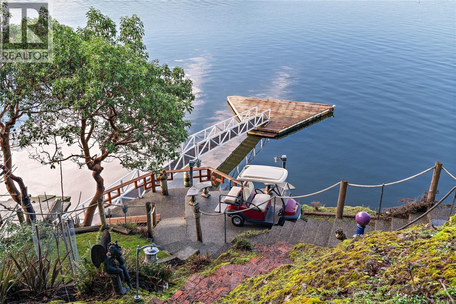 7178 Mark Lane, Central Saanich, British Columbia  V9E 2A1 - Photo 7 - 1024418