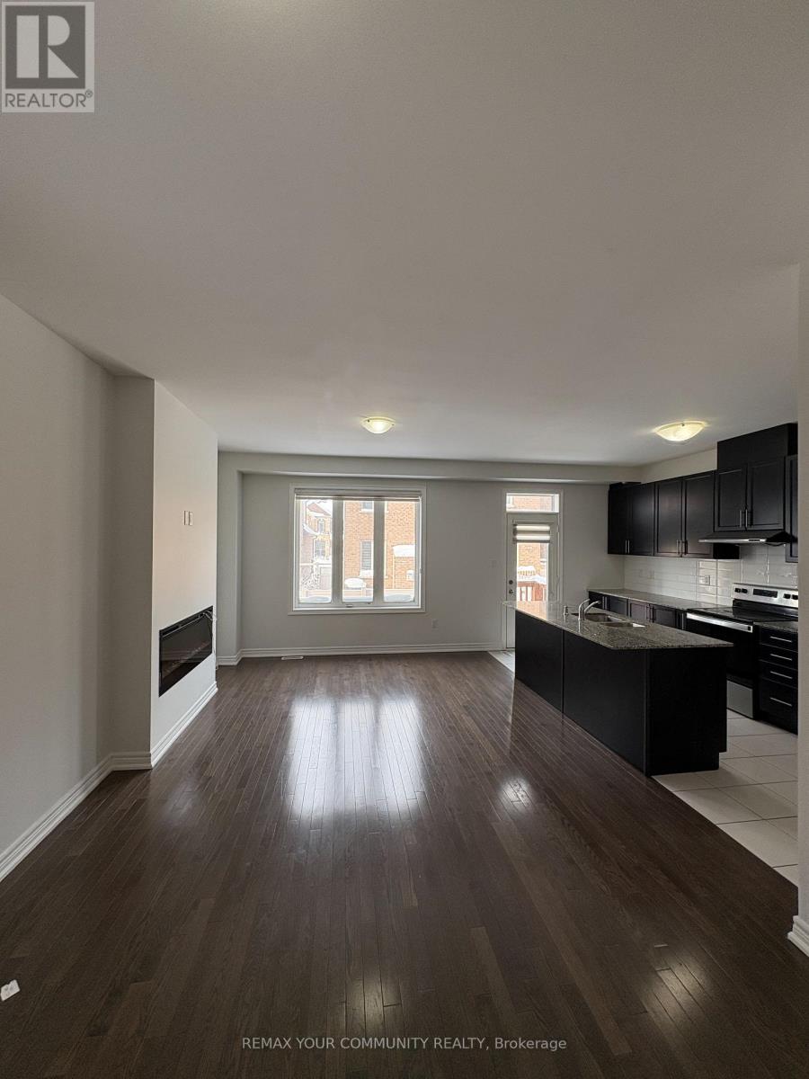 84 Emerald Coast Trail, Brampton, Ontario  L7A 5A7 - Photo 4 - W12554616