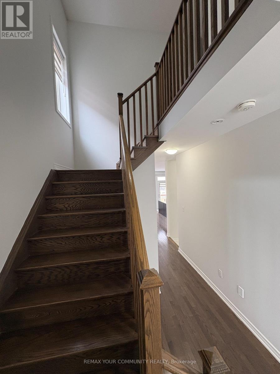 84 Emerald Coast Trail, Brampton, Ontario  L7A 5A7 - Photo 8 - W12554616