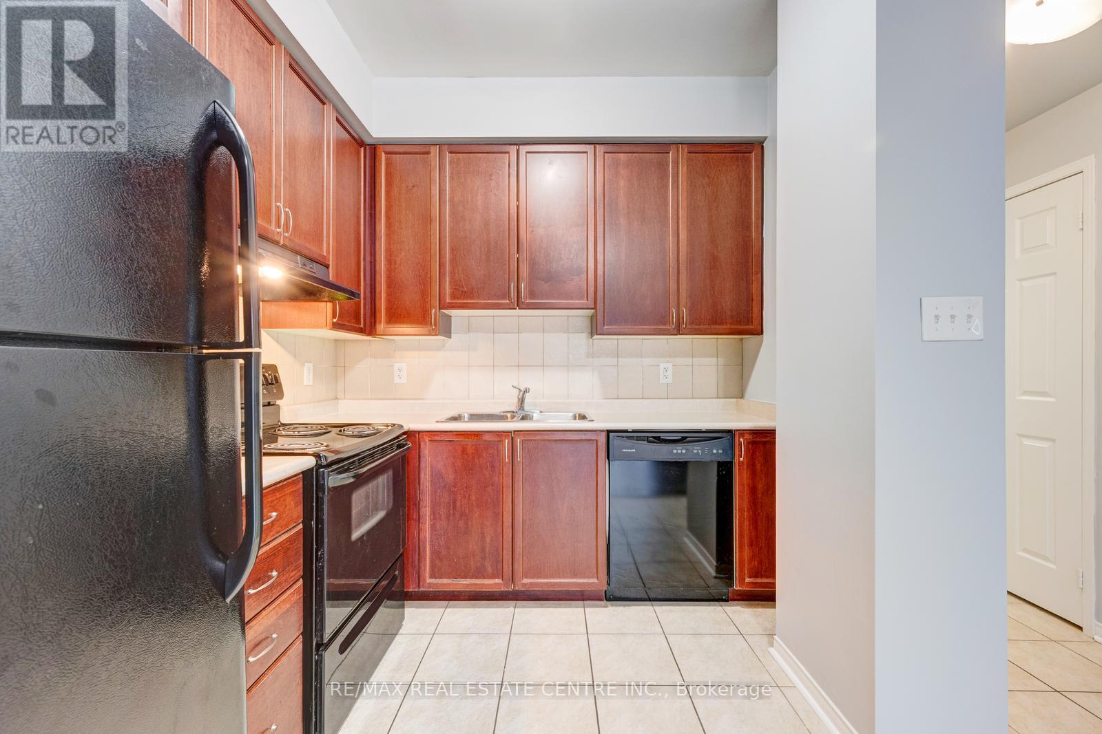 306 - 3055 Thomas Street, Mississauga, Ontario  L5M 0M4 - Photo 13 - W12734062