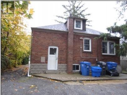 324 Lakeshore Road E, Mississauga, Ontario  L5G 1H4 - Photo 2 - W12734100