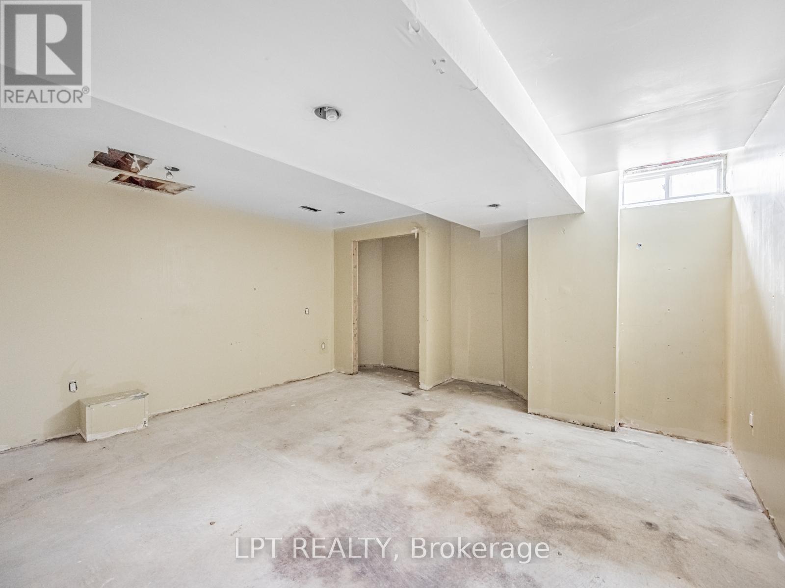 7 Homeview Road, Brampton, Ontario  L6R 2L9 - Photo 42 - W12734110